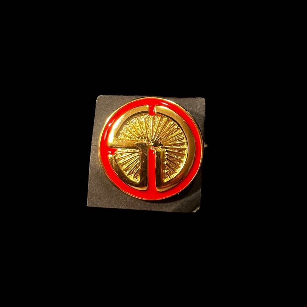 St John Vintage Replacement Button